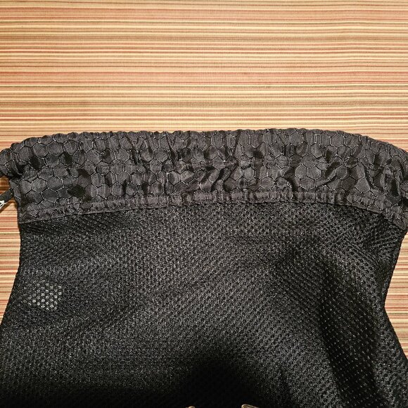 Under Armour Mesh Backpack Gym Bag Drawstring Black - Picture 5 of 8